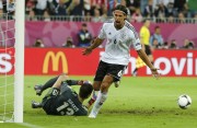 Германия -Греция - на чемпионате по футболу, Евро 2012, 22 июня 2012 (123xHQ) 48893e201612174