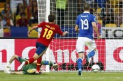 Испания - Италия - Финальный матс на чемпионате Евро 2012, 1 июля 2012 (322xHQ) 5b1f70201619380