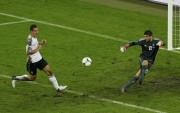 Германия -Греция - на чемпионате по футболу, Евро 2012, 22 июня 2012 (123xHQ) 65000d201611629