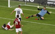 Германия - Дания - на чемпионате по футболу, Евро 2012, 17июня 2012 - 80xHQ Cf8df6201610276