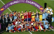 Испания - Италия - Финальный матс на чемпионате Евро 2012, 1 июля 2012 (322xHQ) Cbdcc6201627271