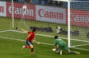 Испания - Италия - Финальный матс на чемпионате Евро 2012, 1 июля 2012 (322xHQ) E79a70201627717
