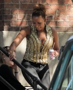 Мелани Браун (Melanie Brown) 2012-07-25 filming a new episod for TV Show X Factor in Long Island City - 21xHQ 7d17fd203451663